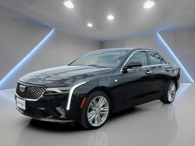 2025 Cadillac CT4 Premium Luxury