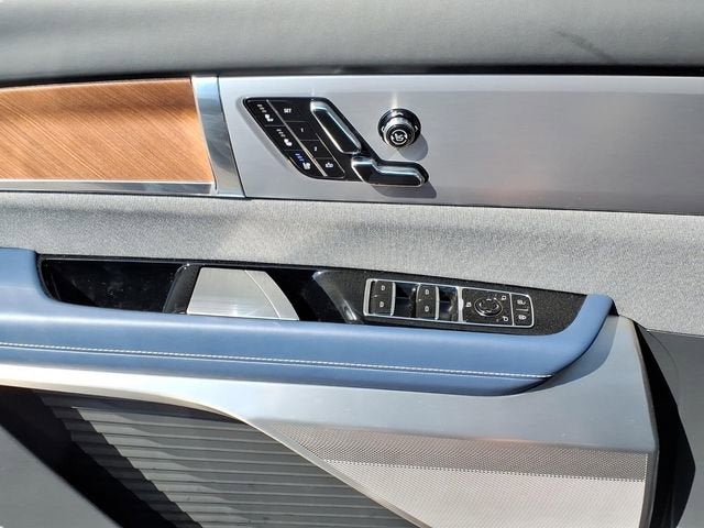 2026 Cadillac VISTIQ Premium Luxury