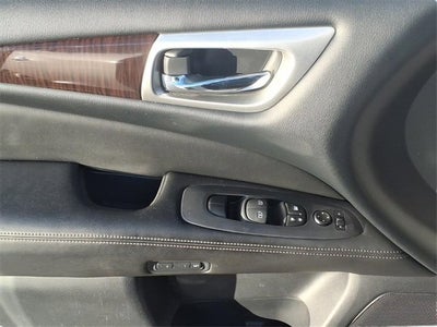 2015 Nissan Pathfinder Platinum