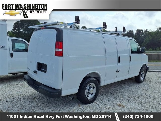 2025 Chevrolet Express Cargo 2500 WT