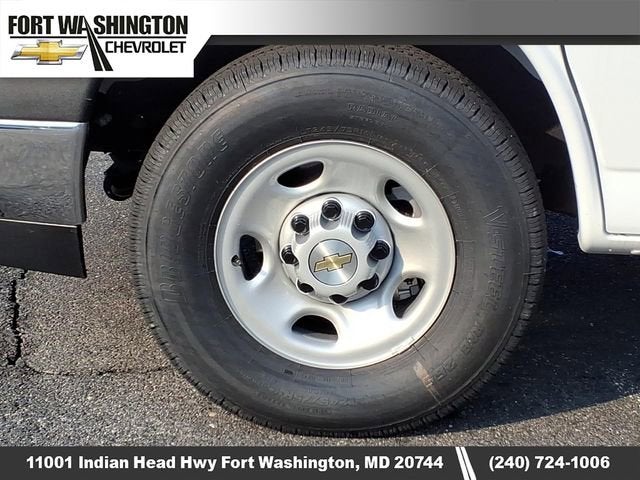 2026 Chevrolet Express Cargo WT