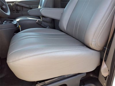 2025 Chevrolet Express Cargo 3500 WT
