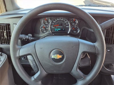 2025 Chevrolet Express Cargo 3500 WT