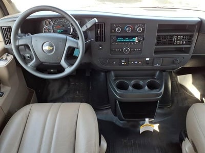2025 Chevrolet Express Cutaway 3500 1WT