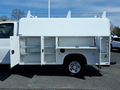 2025 Chevrolet Express Cutaway 3500 1WT