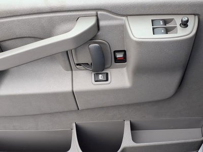 2026 Chevrolet Express Cutaway 3500 1WT