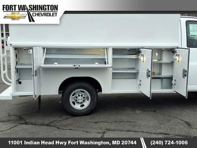 2026 Chevrolet Express Cutaway 3500 1WT