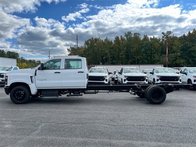 2024 Chevrolet Silverado 4500 HD Work Truck