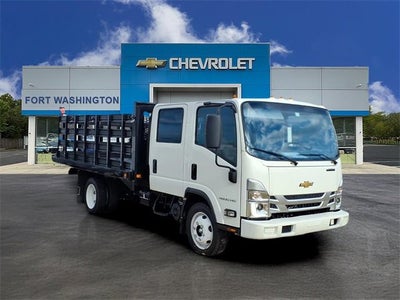 2025 Chevrolet Low Cab Forward 4500 Base