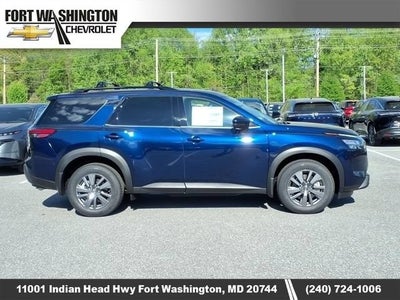 2025 Nissan Pathfinder SV 4WD