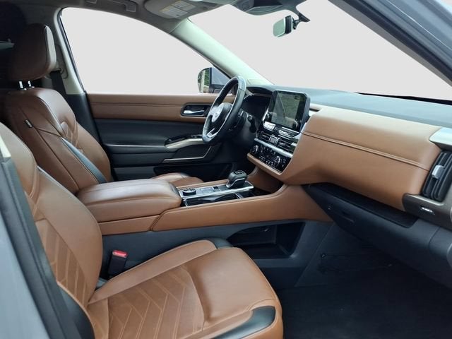 2024 Nissan Pathfinder Platinum 4WD