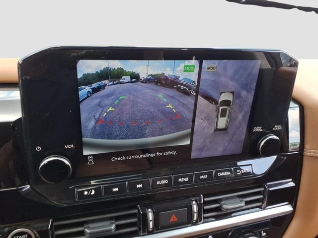 2024 Nissan Pathfinder Platinum 4WD
