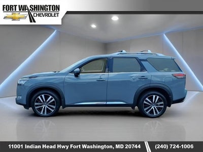 2024 Nissan Pathfinder Platinum 4WD