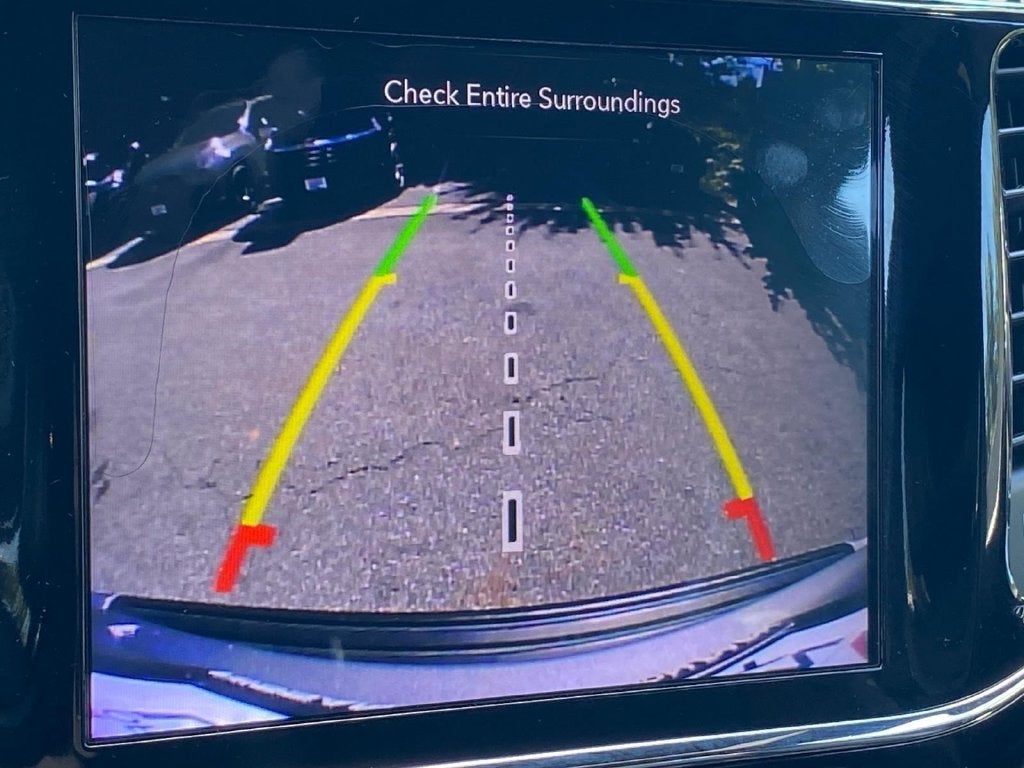 2020 Jeep Grand Cherokee Altitude ~ Apple CarPlay/Android Auto