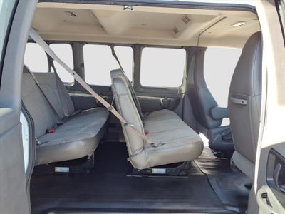 2022 GMC Savana 3500 LS 15 passenger van