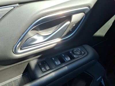 2021 GMC Yukon XL SLT w/ Panoramic Sunroof
