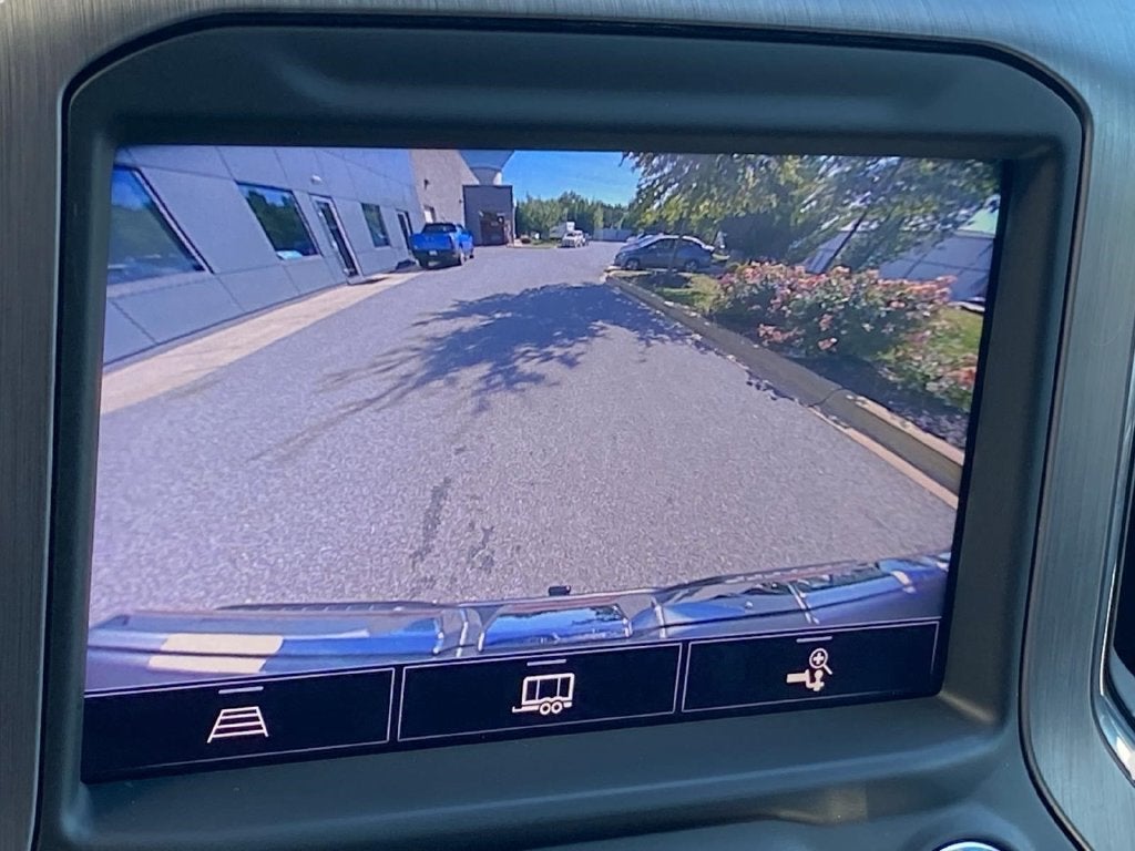 2022 GMC Sierra 1500 Limited Denali w/ Apple CarPlay