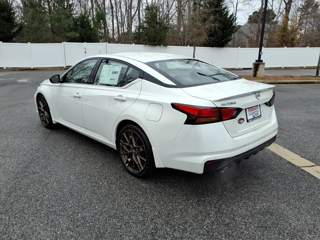2025 Nissan Altima SR