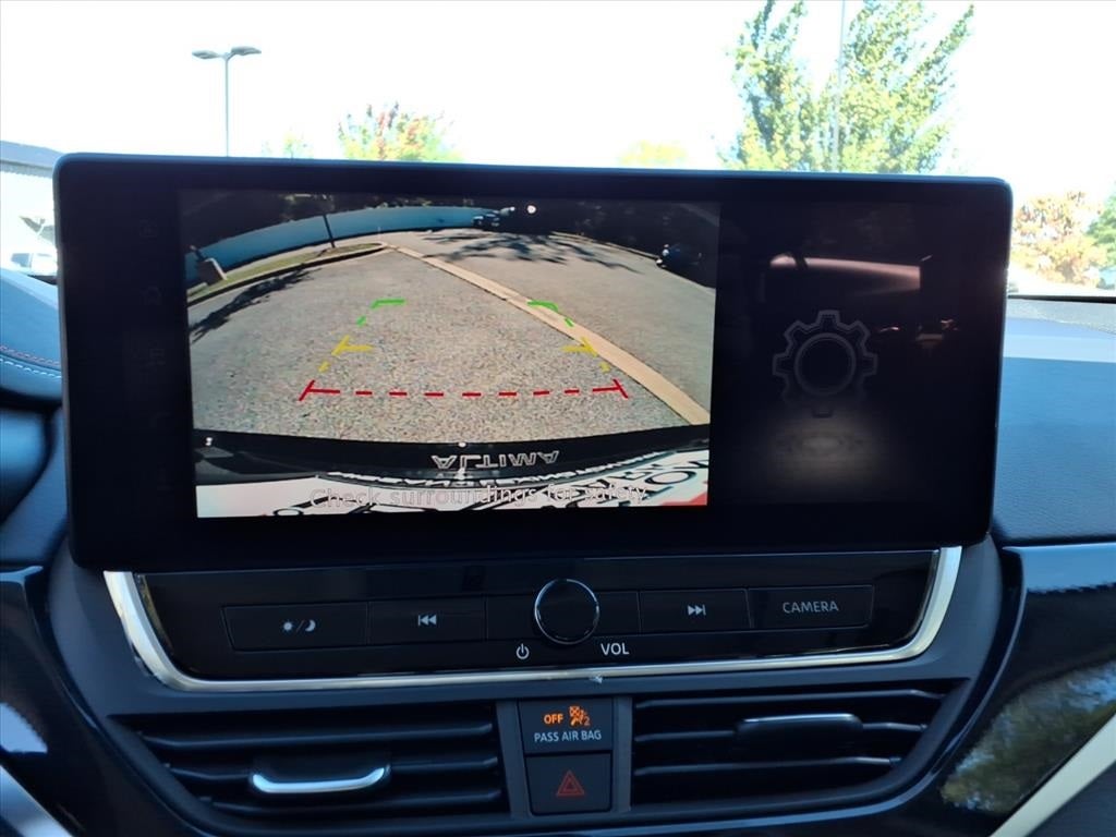 2025 Nissan Altima SR