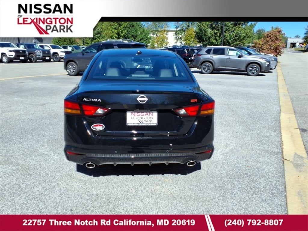 2025 Nissan Altima SR