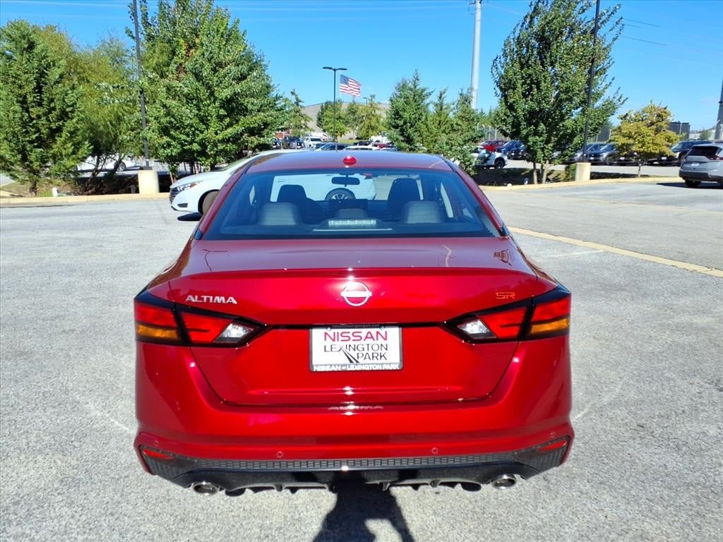 2025 Nissan Altima SR