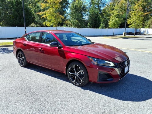 2025 Nissan Altima SR