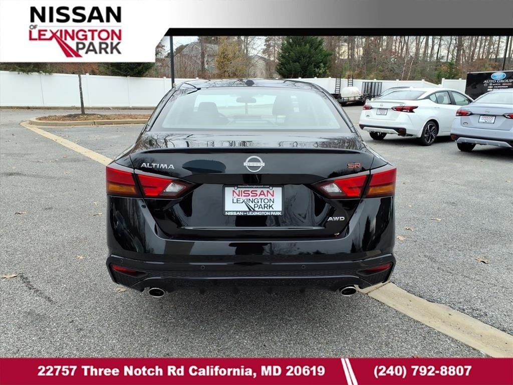 2025 Nissan Altima SR