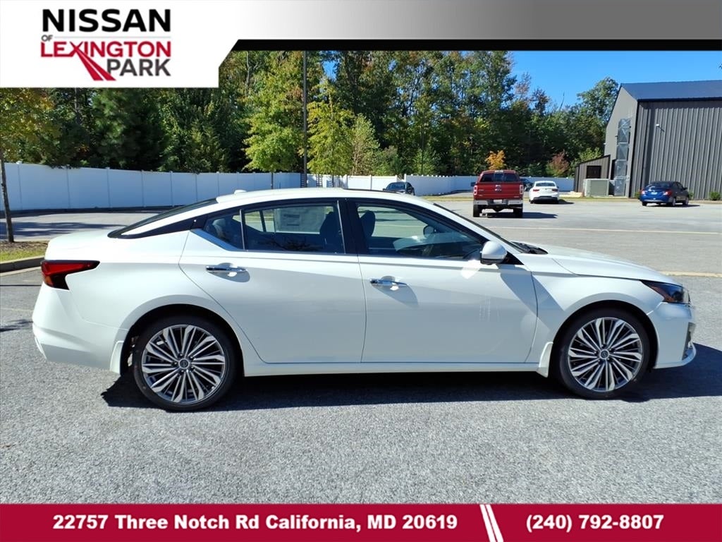 2025 Nissan Altima SL