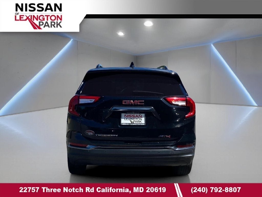 2023 GMC Terrain AT4
