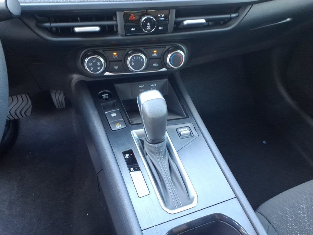 2027 Nissan Kicks S