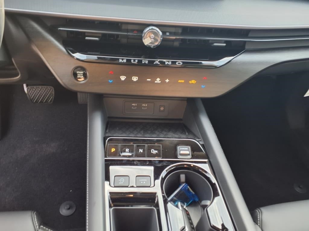 2025 Nissan Murano SV