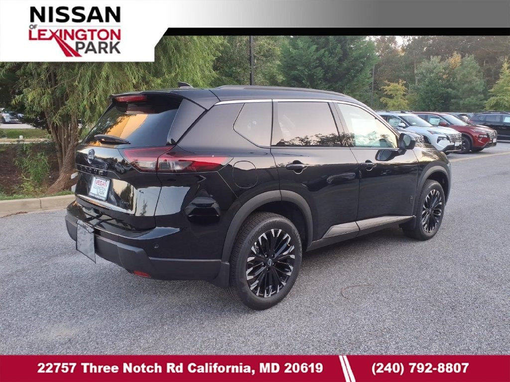 2026 Nissan Rogue Dark Armor™