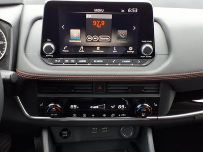 2026 Nissan Rogue Rock Creek®