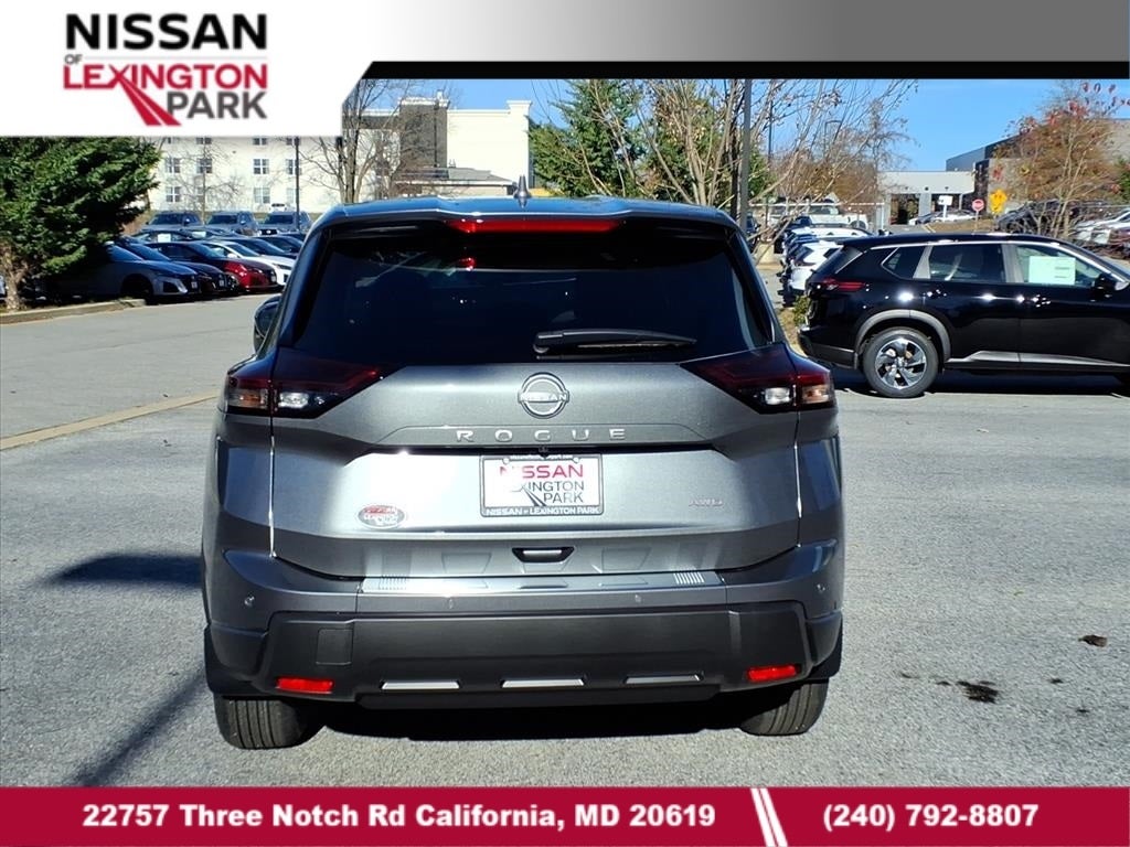 2026 Nissan Rogue SV