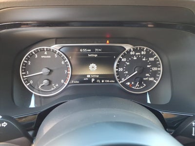 2025 Nissan Pathfinder SV