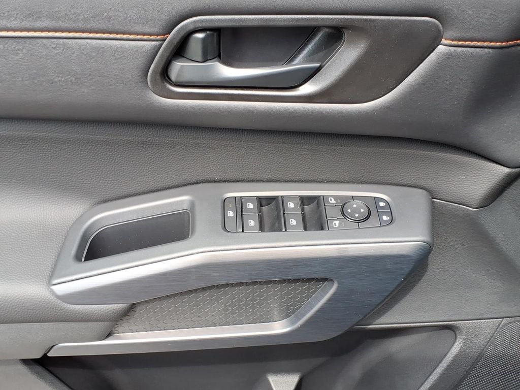 2026 Nissan Pathfinder Rock Creek®