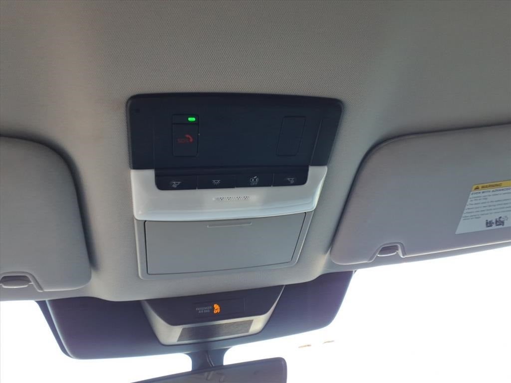 2023 Nissan Pathfinder SL ONE OWNER!!