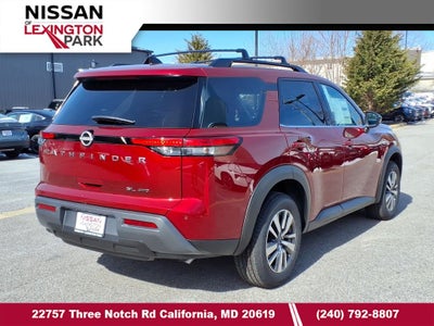 2026 Nissan Pathfinder SL