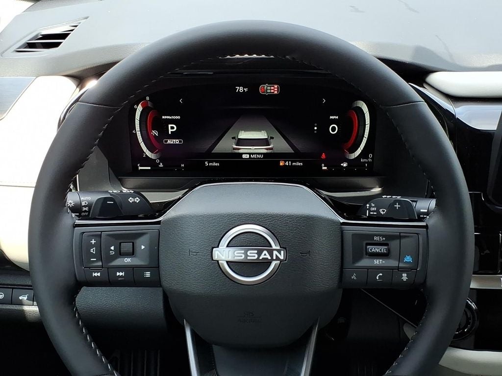 2026 Nissan Pathfinder SL