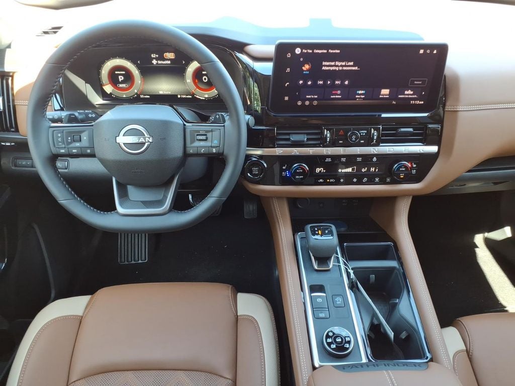 2026 Nissan Pathfinder Platinum