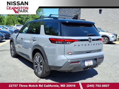 2026 Nissan Pathfinder Platinum