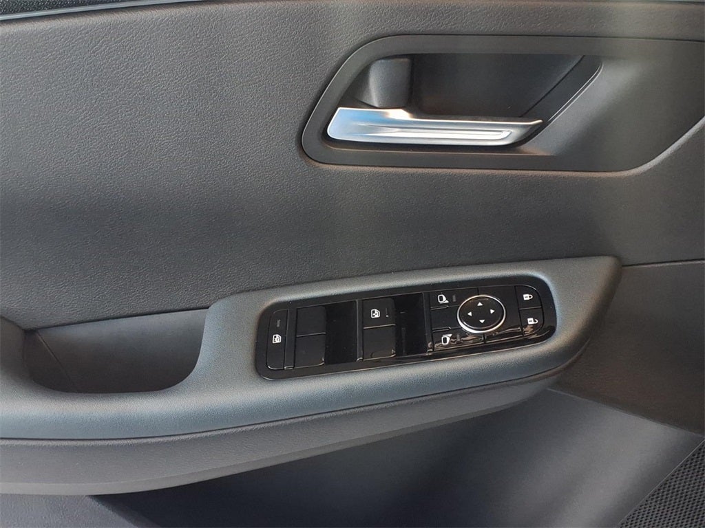 2026 Nissan LEAF SV+