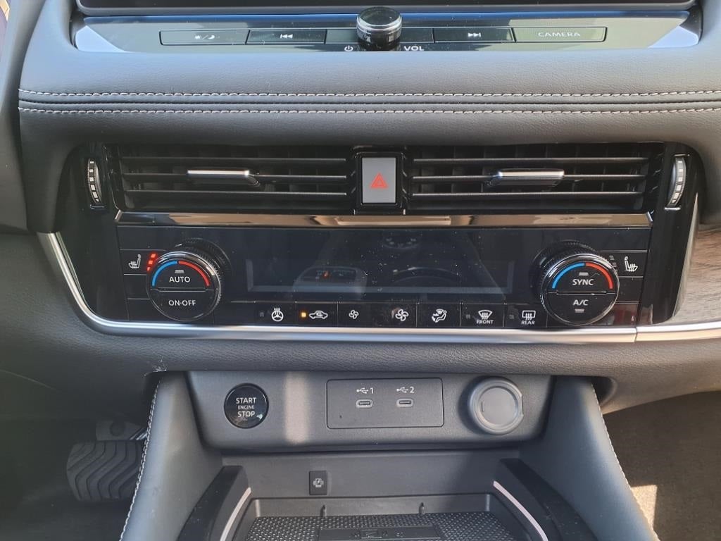 2025 Nissan Rogue Platinum