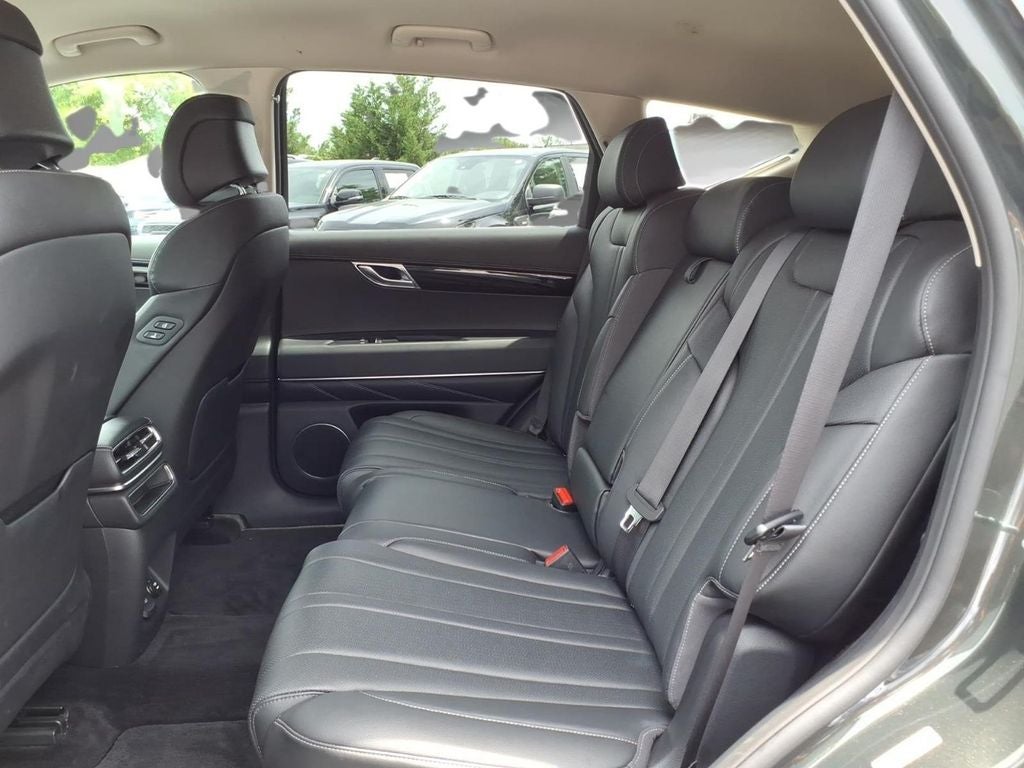 2025 Genesis GV80 2.5T