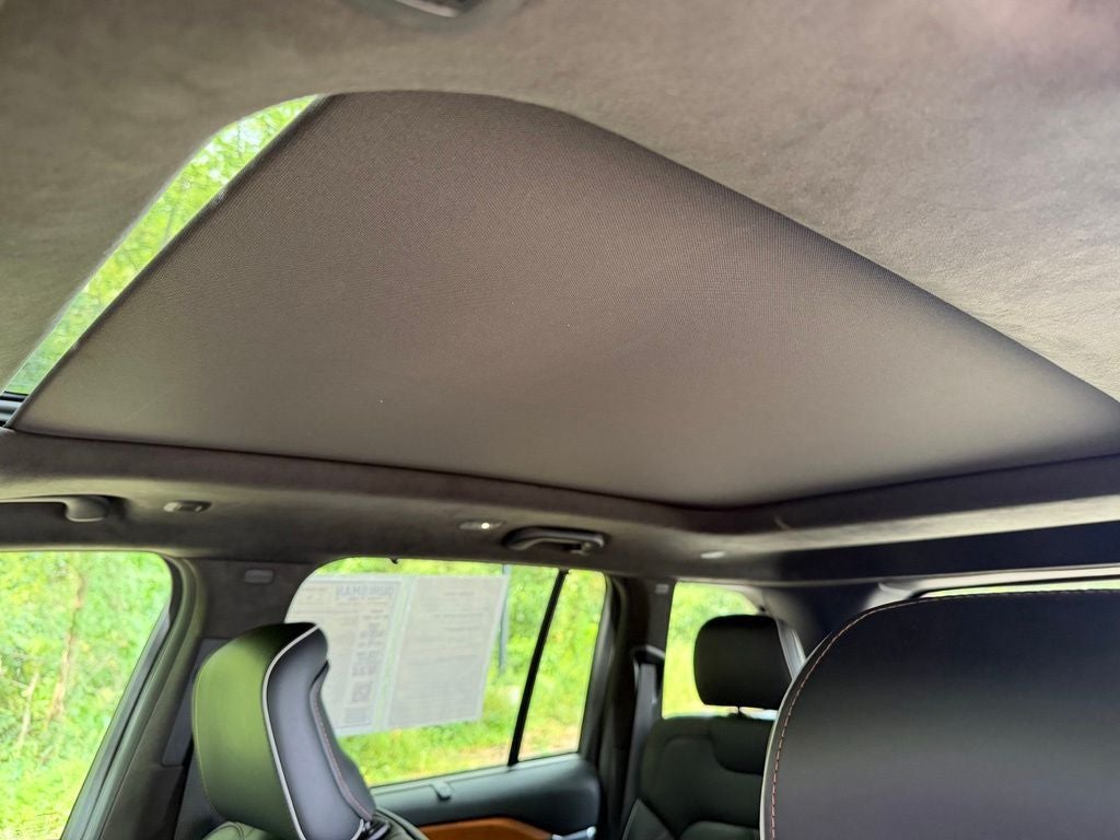 2022 Jeep Grand Cherokee Summit Reserve