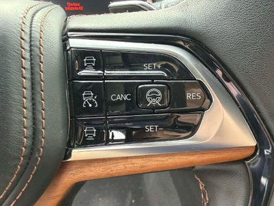 2022 Jeep Grand Cherokee Summit Reserve