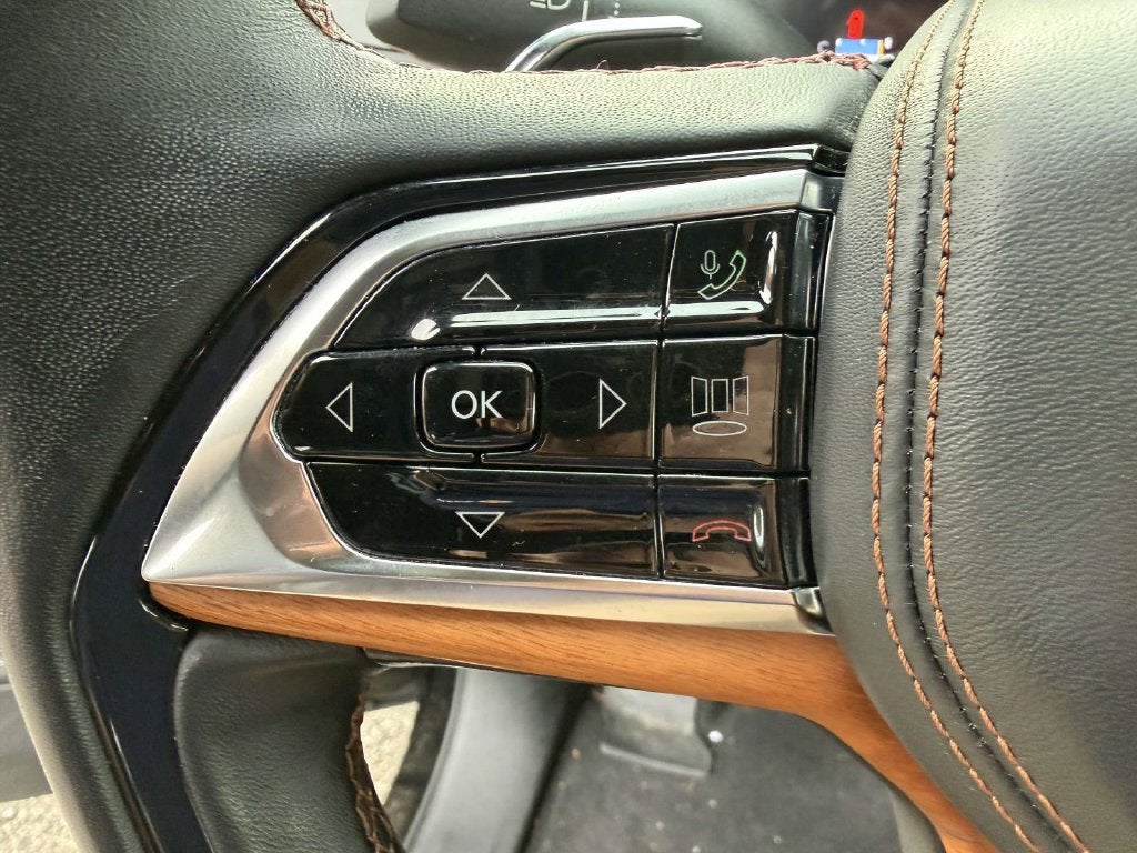 2022 Jeep Grand Cherokee Summit Reserve