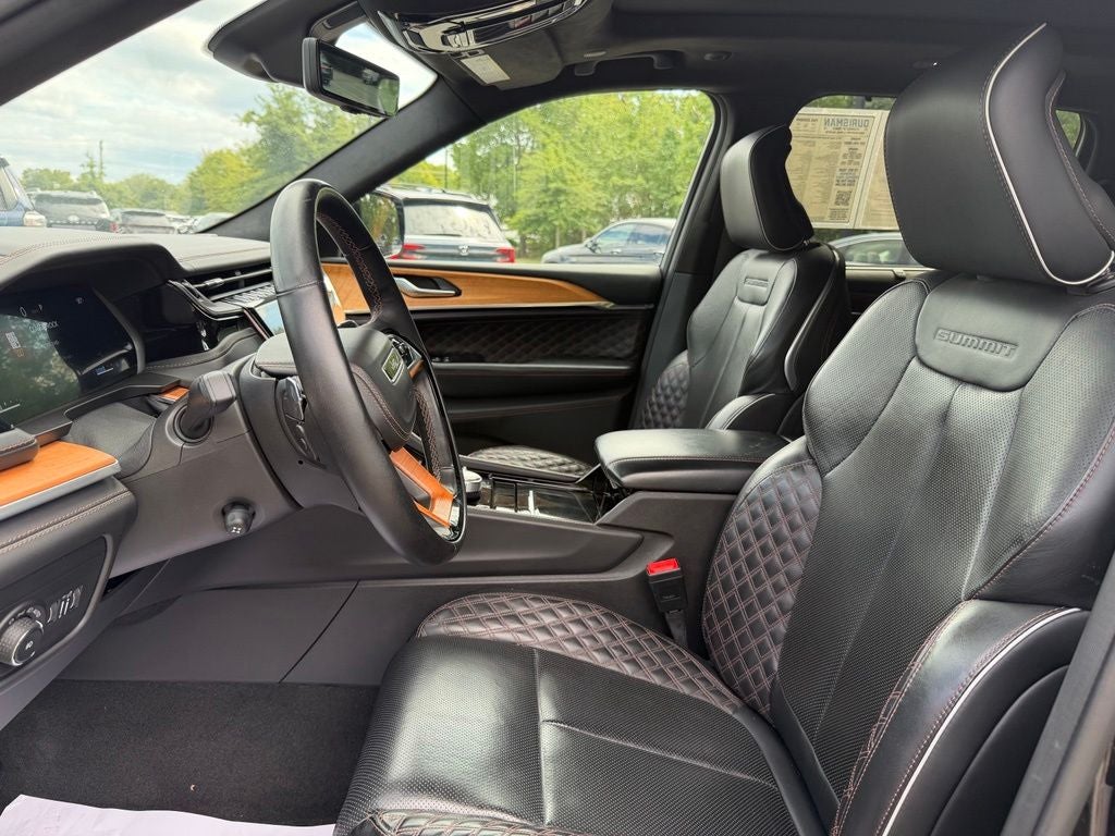 2022 Jeep Grand Cherokee Summit Reserve