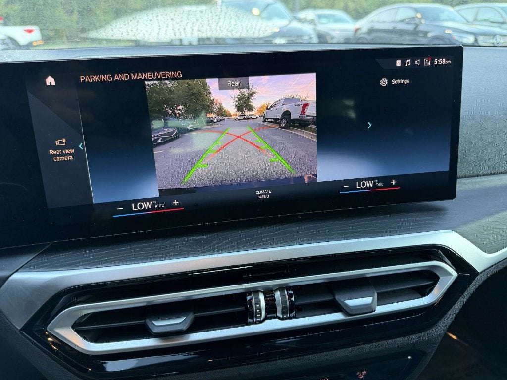 2024 BMW 3 Series 330i xDrive