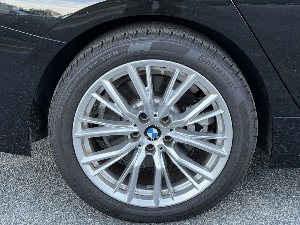 2024 BMW 3 Series 330i xDrive